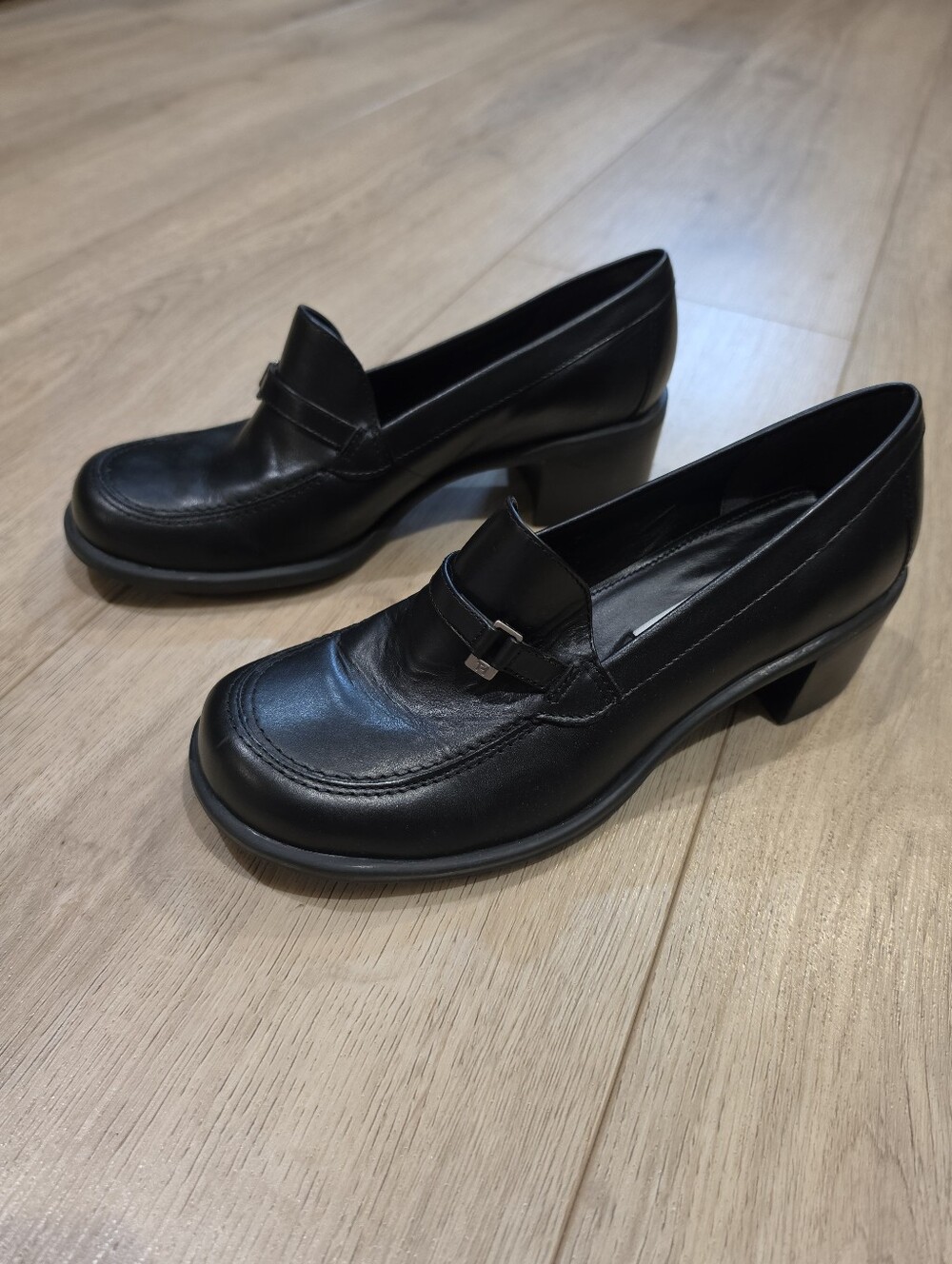 Tommy Hilfiger Black Leather Block Heel Loafers